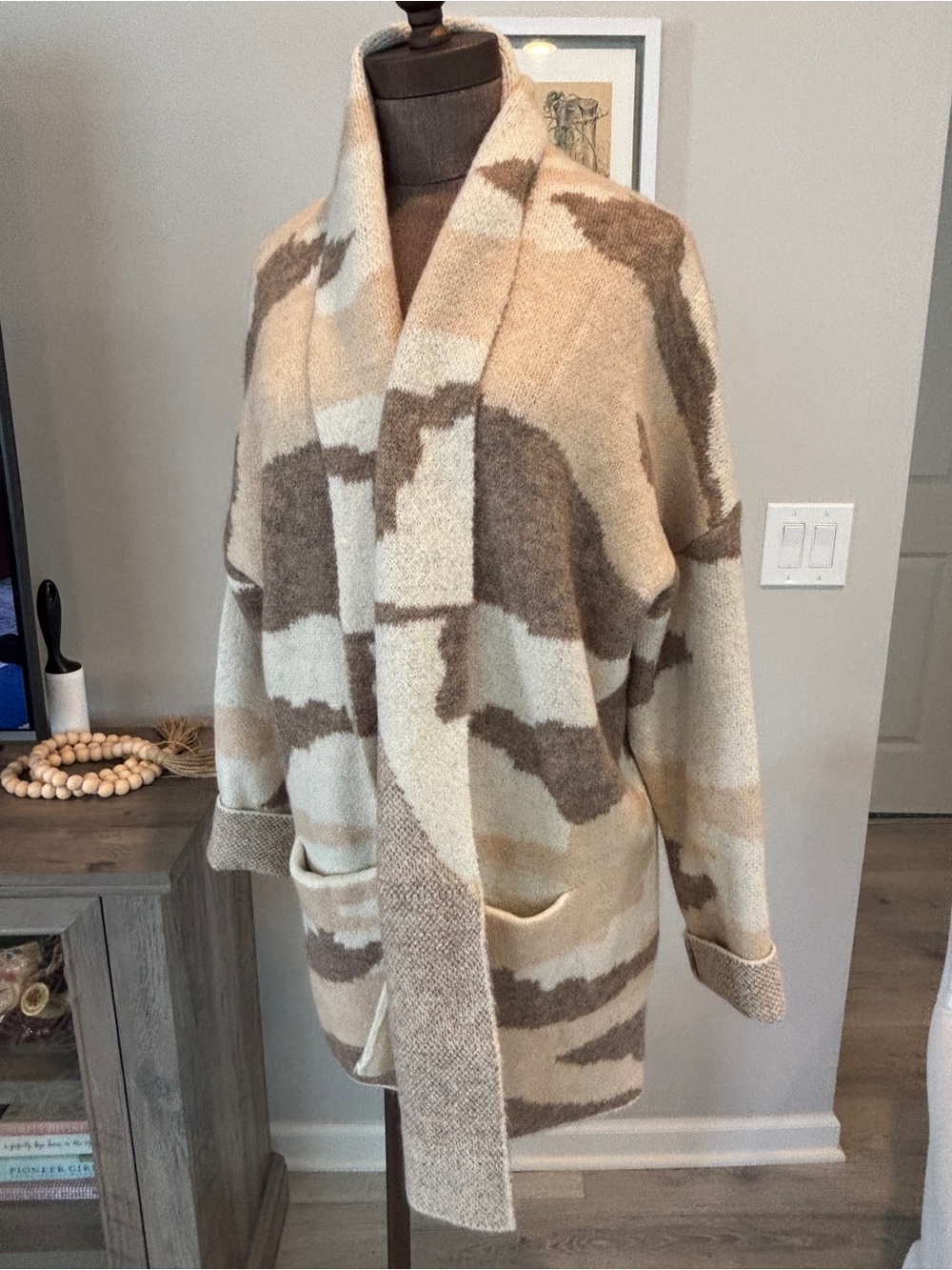Mystree Cozy Oversized Open Cardigan in Beige & Taupe L